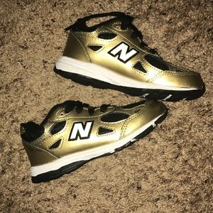 Rare gold New Balance (toddler sz.10)